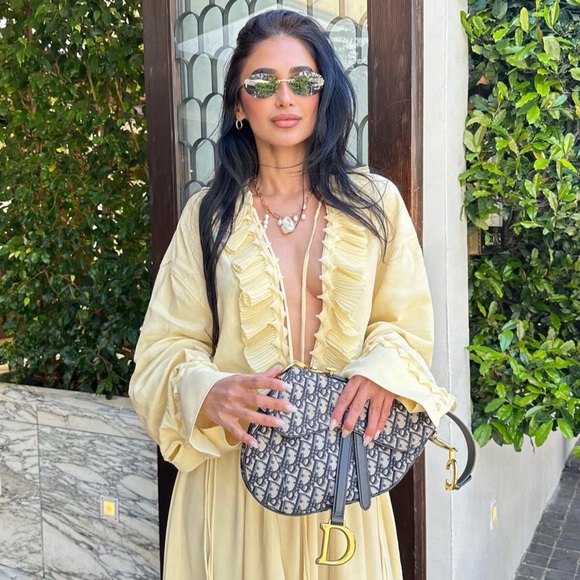 H&M Ruffled Tunic Blouse Limited Edition - Picture 7 of 17